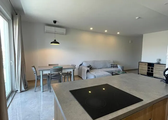 Openview Apartament *